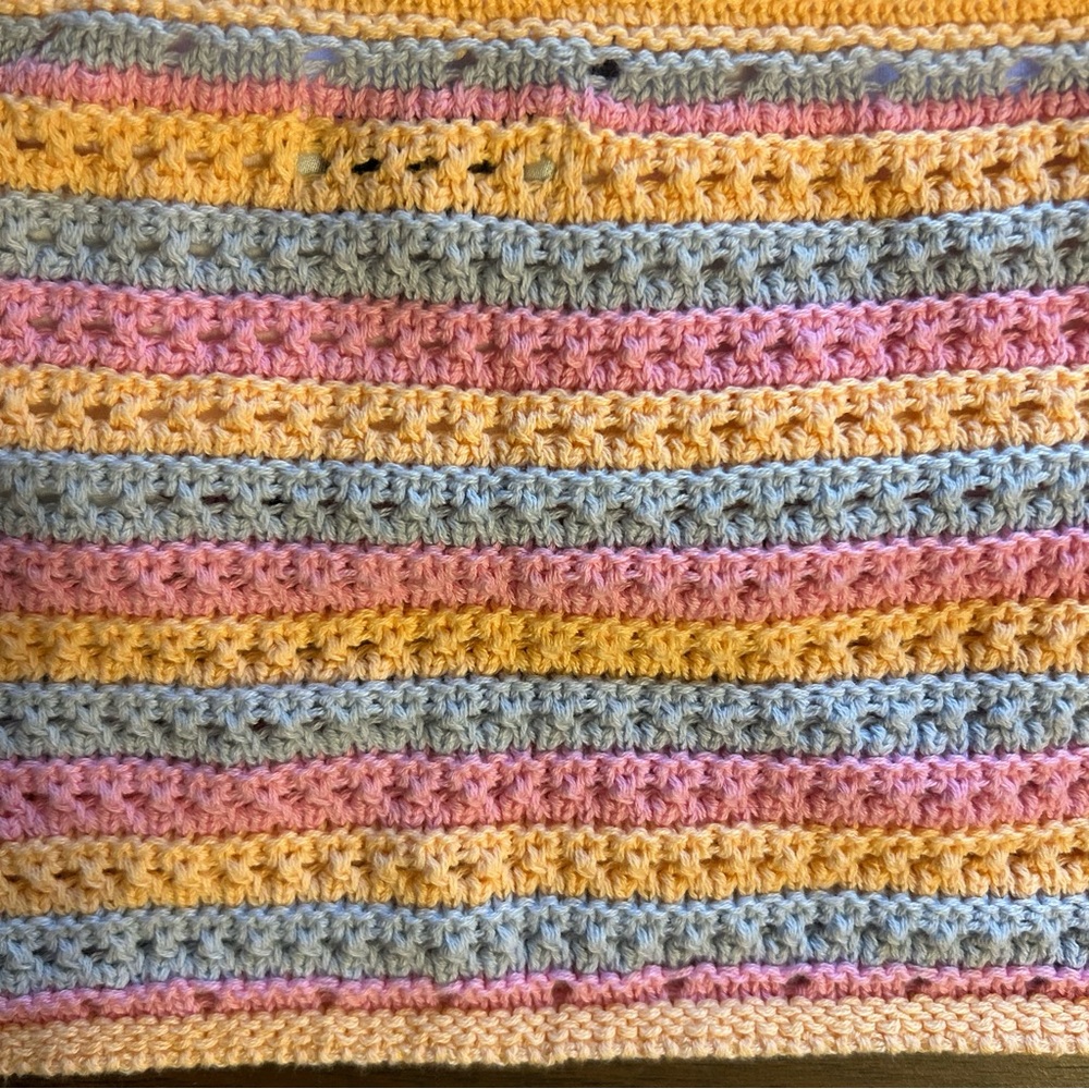 Hollister Crochet Halter Women Medium Top Festival Rainbow Knit Boho NWT - Picture 6 of 9